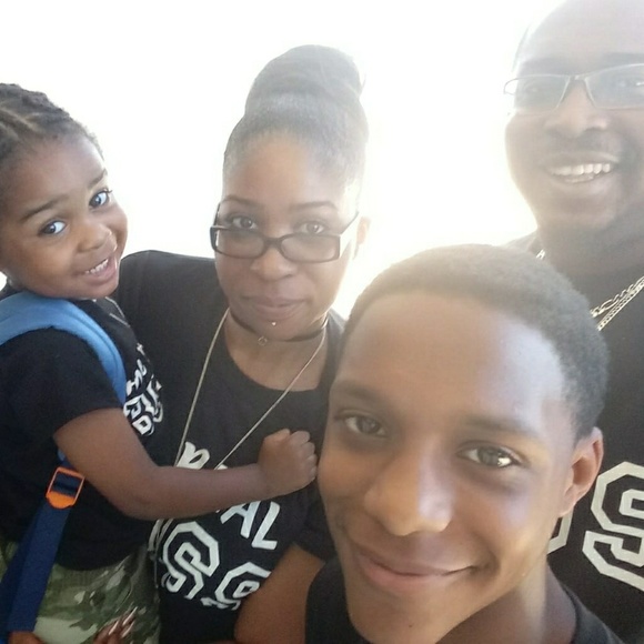 Meet your Posher, Kimberly - Picture 1 of 1